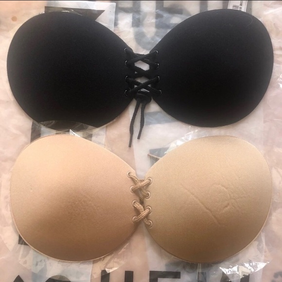 Strapless adhesive push-up bras - Picture 1 of 3